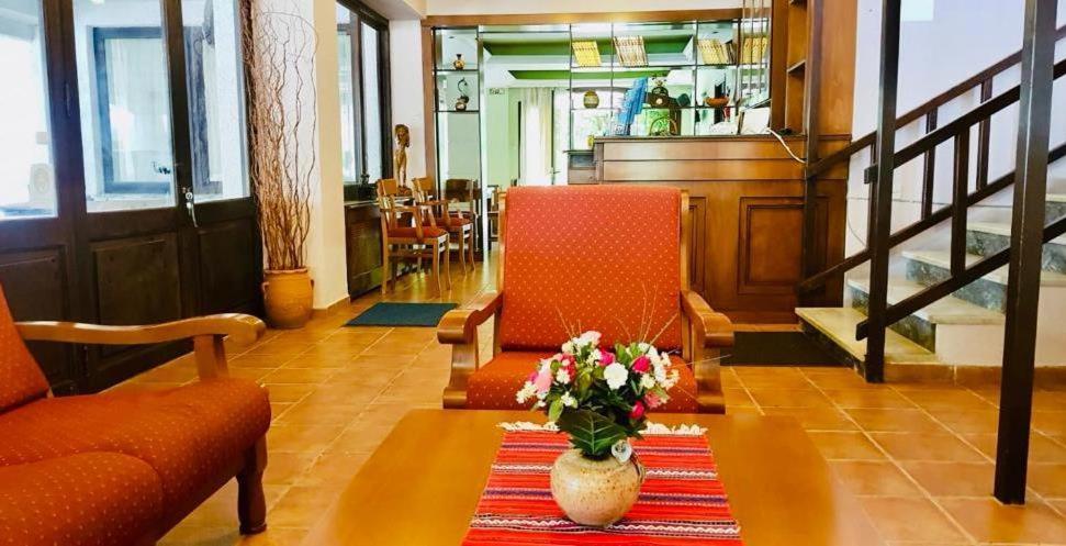 Hotel Alkyon Кала Нера Екстериор снимка